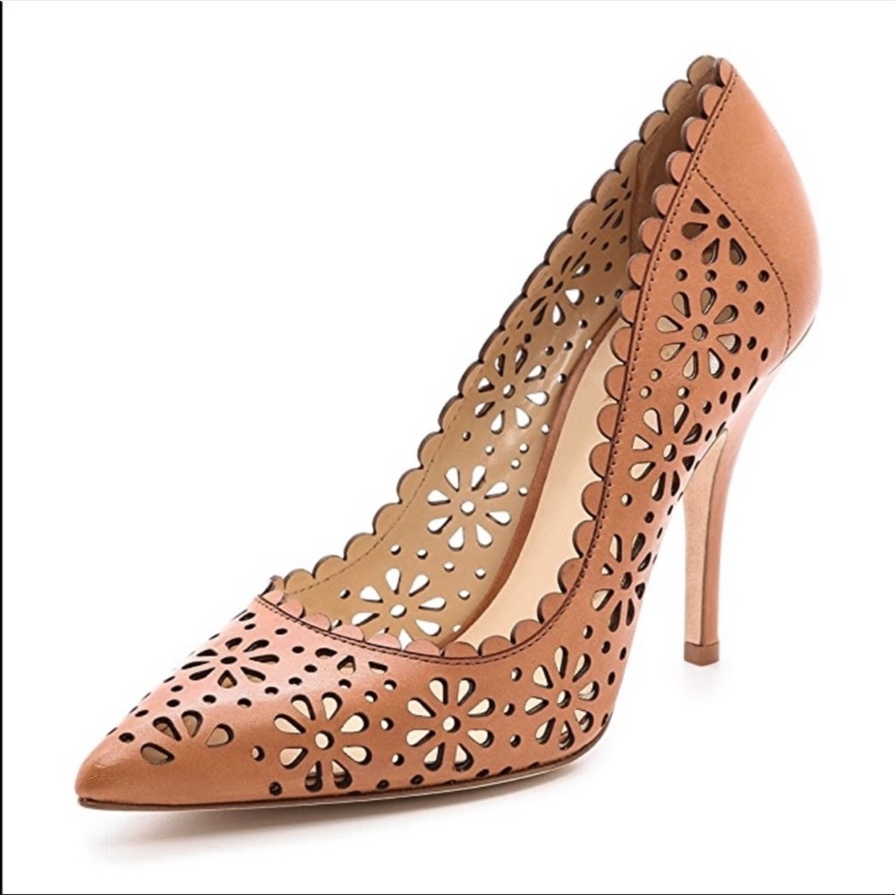 Kate spade Lana laser cut pumps 7.5